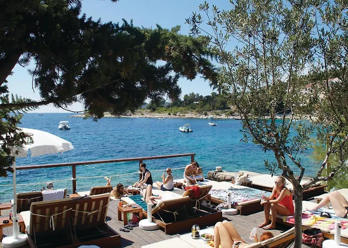 Amazing In Hvar With House Sea View 赫瓦尔