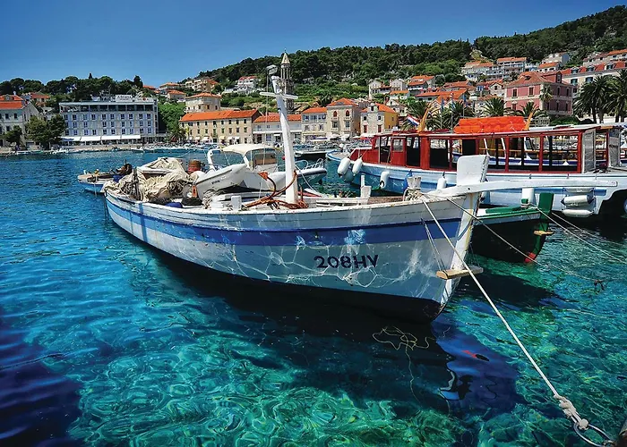 Amazing In Hvar With House Sea View 公寓 赫瓦尔
